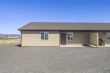 Main picture of 5 Topaz Ln