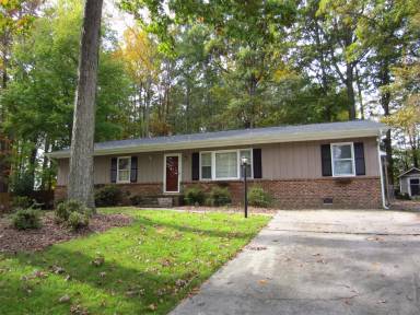 Main picture of 103 Baldwin Cir