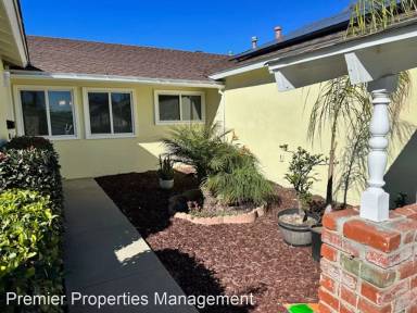 Main picture of 473 Skyhill Ct