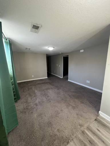 Main picture of 2533 Lynner Dr