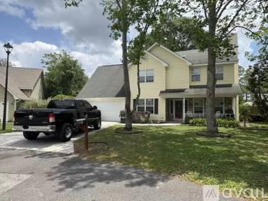 Main picture of 106 Porter Way
