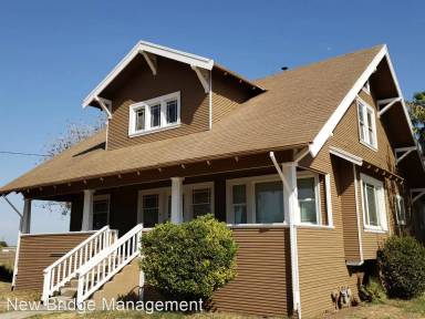 Main picture of 900 E Las Palmas Ave
