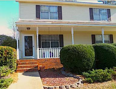 Main picture of 136 Country Village Ct