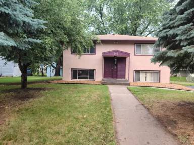 Main picture of 345 89th Ln NE