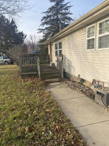 Main picture of 1150 S Raisinville Rd