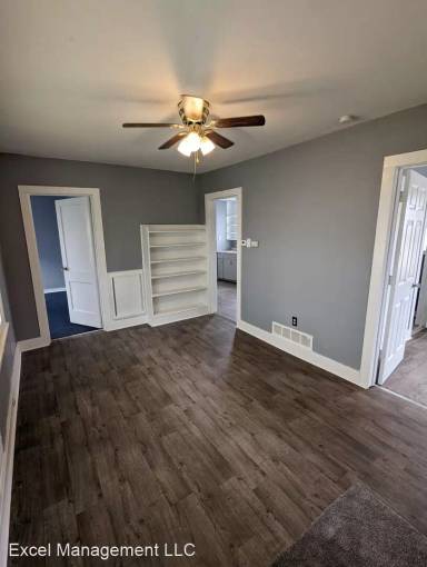 Main picture of 923 S Logan St