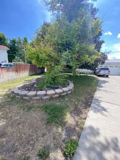 Main picture of 428 E 1150 N