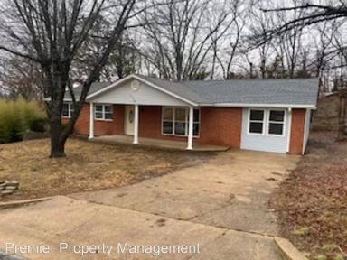 Main picture of 1315 Pershing Dr