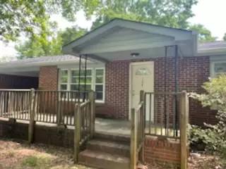 Main picture of 104 Jackson Rd