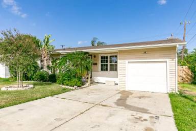 Main picture of 1129 Whitaker Dr