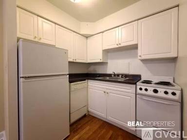 Main picture of 1446 N Dearborn St