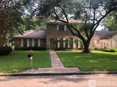 Main picture of 9703 Lawngate Dr