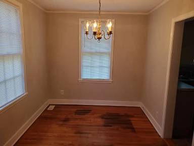 Main picture of 1724 Kissingbower Rd