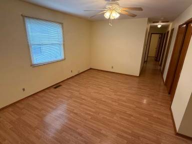 Main picture of 208 N 5th Ave