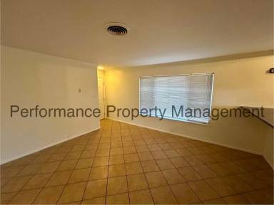 Main picture of 328 Warren St