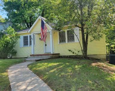 Main picture of 825 Kirkwood Ave