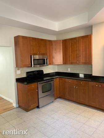 Main picture of 32 Channing St