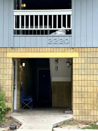 Main picture of 2220 SW 39th Way