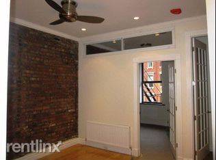 Main picture of 47 E 1st St