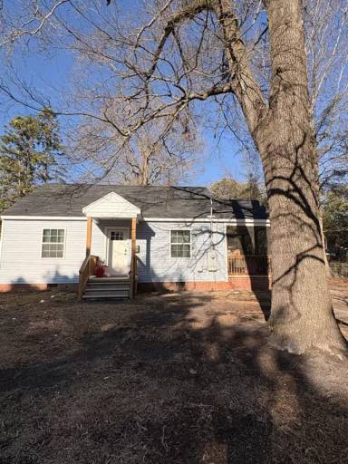 Main picture of 1307 E Holly St