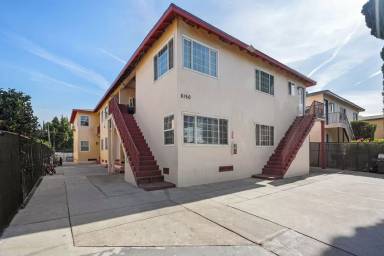 Main picture of 8150 Sepulveda Pl