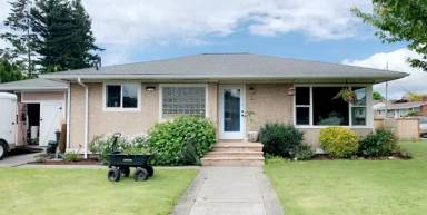 Main picture of 200 S 17th St