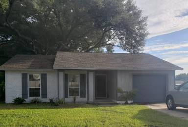 Main picture of 404 King Louis Ct