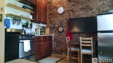 Main picture of 817 Saint Johns Pl