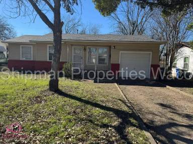 Main picture of 1212 N 64th St