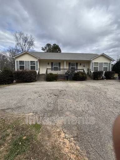 Main picture of 5605 Wrenn Dr