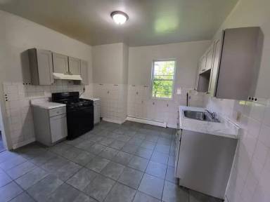 Main picture of 269 Sherman Ave