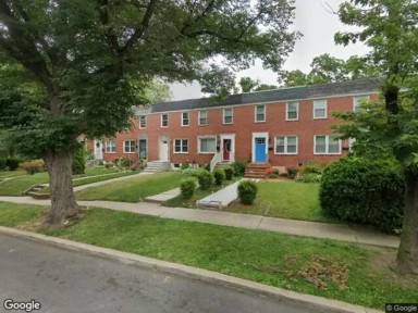 Main picture of 709 Yale Ave