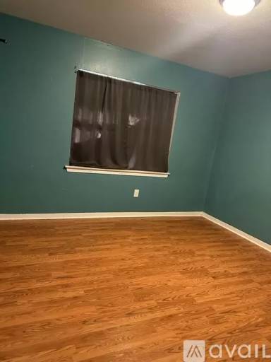 Main picture of 507 Everett St