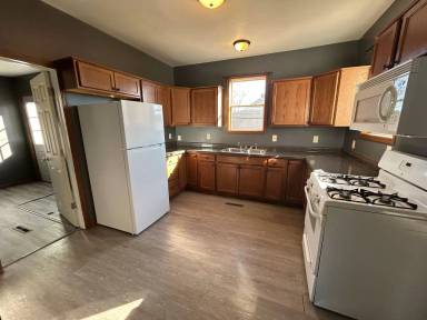 Main picture of 922 N 10th St