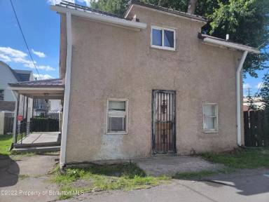 Main picture of 219 Donnelly Ct