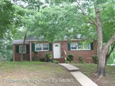 Main picture of 15 Darlene Ln