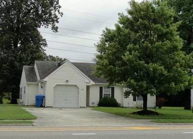 Main picture of 972 Baker Rd