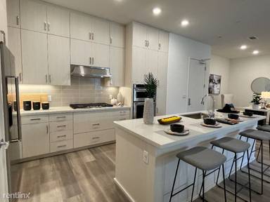 Main picture of 45298 Tom Blalock St