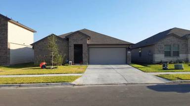 Main picture of 6013 Sally Ride Ln