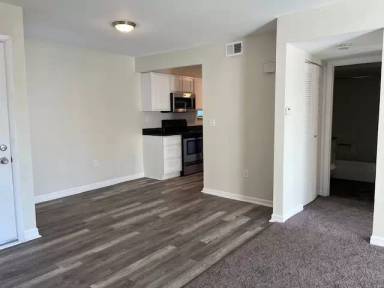 Main picture of 168 Fox Hill Ln