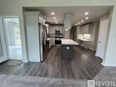 Main picture of 420 Pine Valley Dr