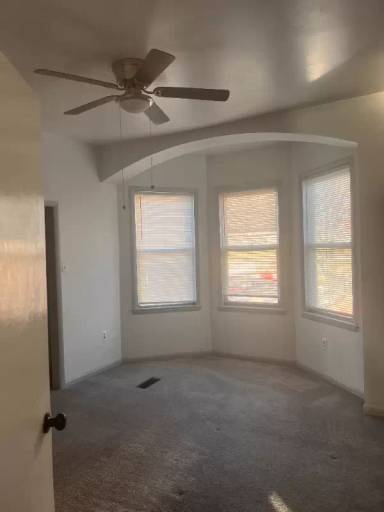Main picture of 5329 N 13th St