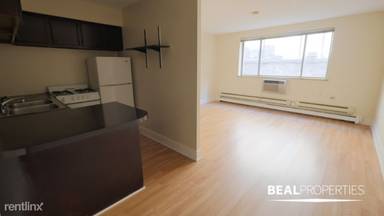 Main picture of 660 W Wrightwood Ave