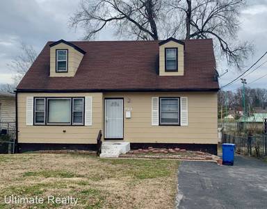 Main picture of 6230 Evergreen Blvd