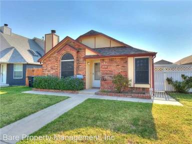 Main picture of 2116 Westmore Dr