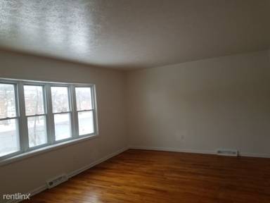 Main picture of 2304 Noble Rd