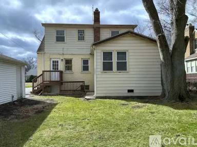 Main picture of 844 Library Ave