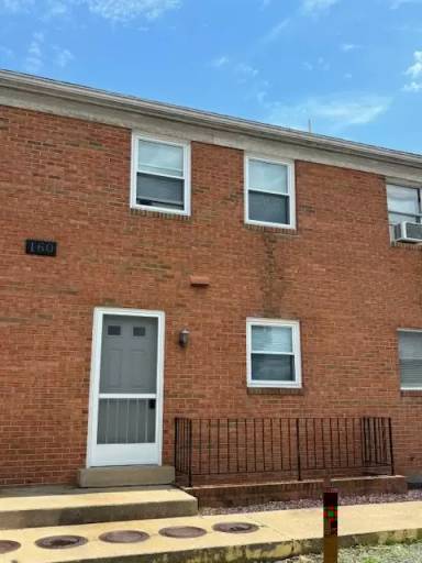 Main picture of 160 Westview St