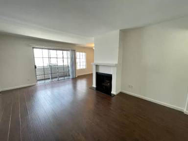 Main picture of 835 N Croft Ave