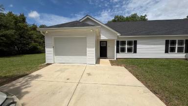 Main picture of 516 3rd Ave